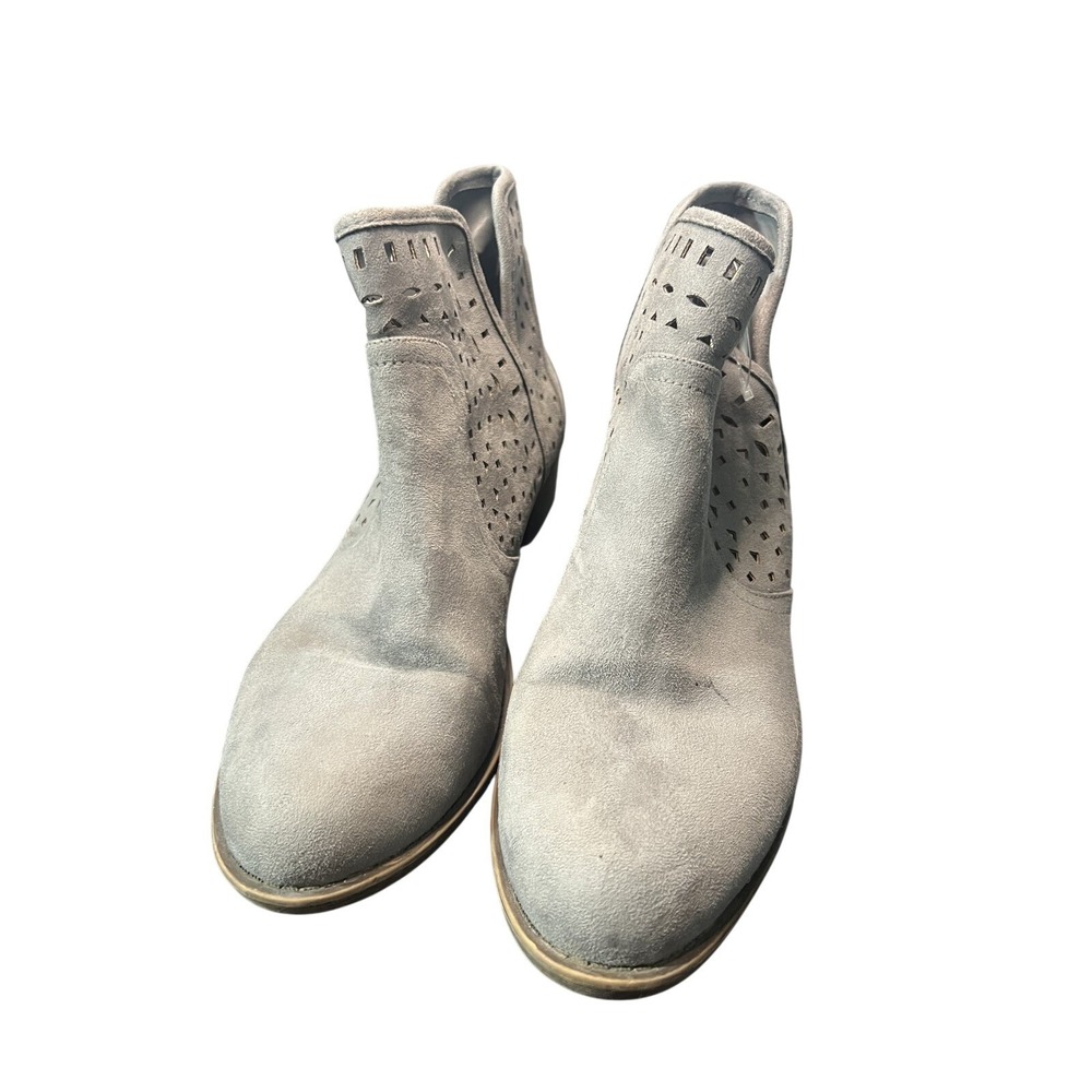 Sugar Women's Gray Perforated‎ Faux Suede Ankle Boots Size US 10 Cut Out Booties